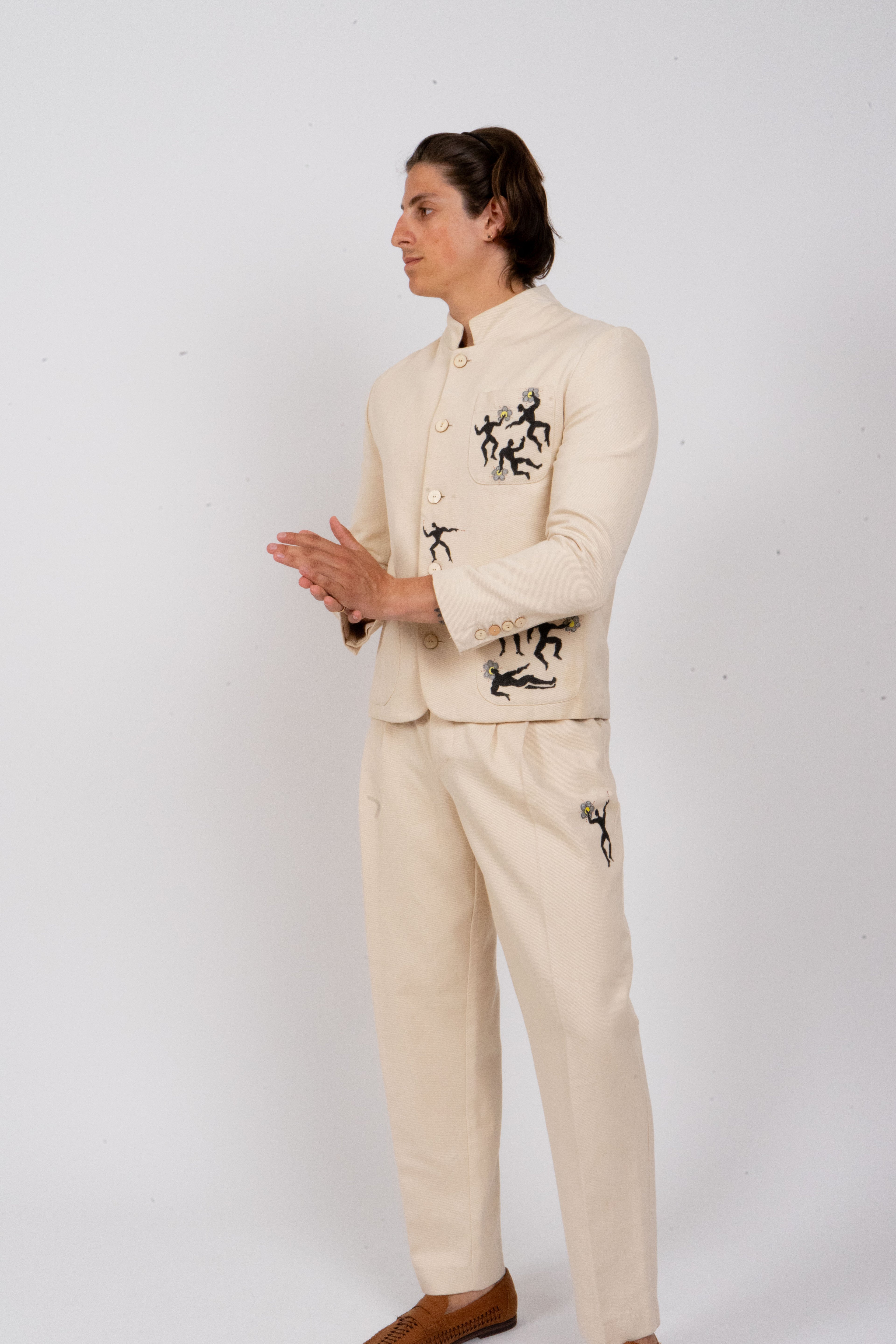 Long Sleeved Blazer in Cream