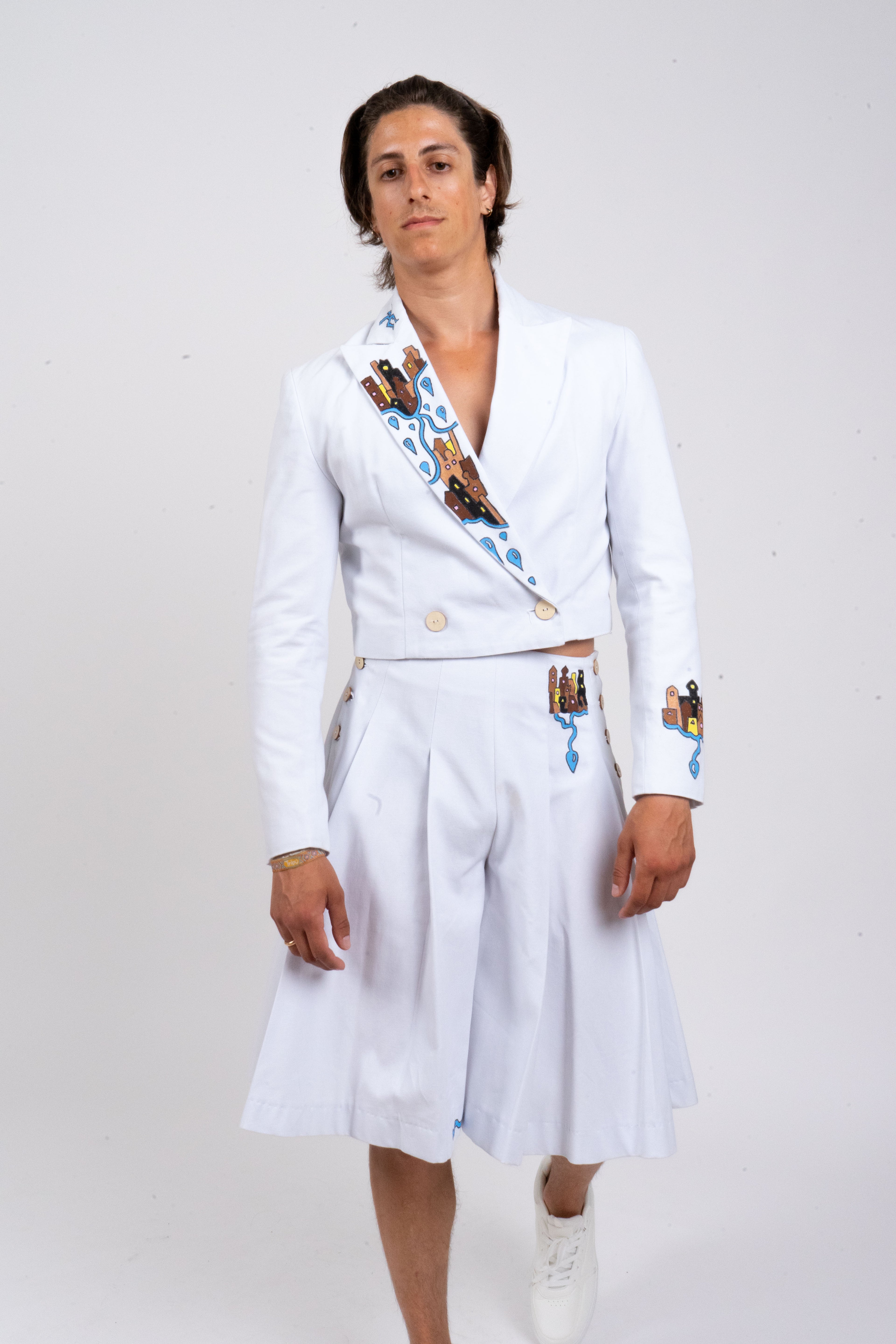 Cropped Double-Breasted  Blazer